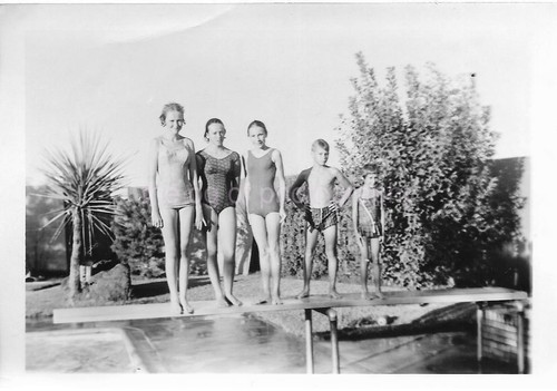 Diving board line foto - diving,