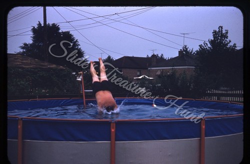 Uomo subacqueo piscina poco - piscina,